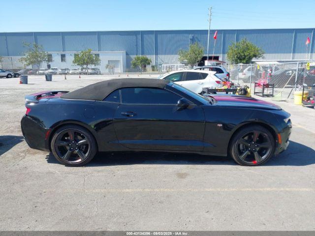 Chevrolet Camaro 2lt Image 13