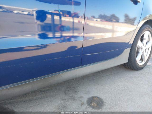 Chevrolet Volt Image 8