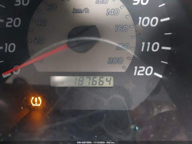 Toyota Tacoma Prerunner V6 Image 14