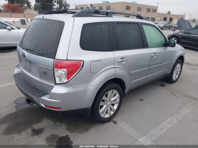 Subaru Forester 2.5x Premium Image 4