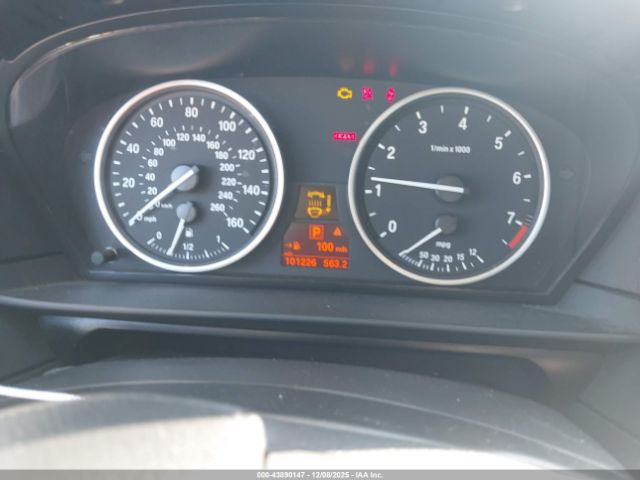 BMW 5 Series Image 7