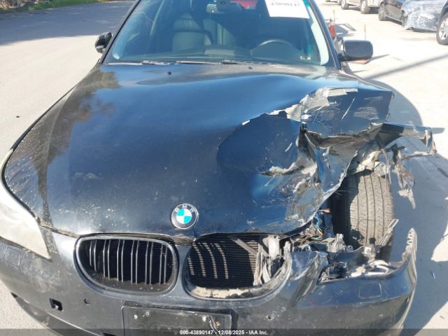 BMW 5 Series Image 11