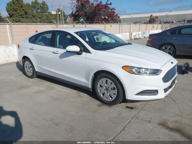  Salvage Ford Fusion