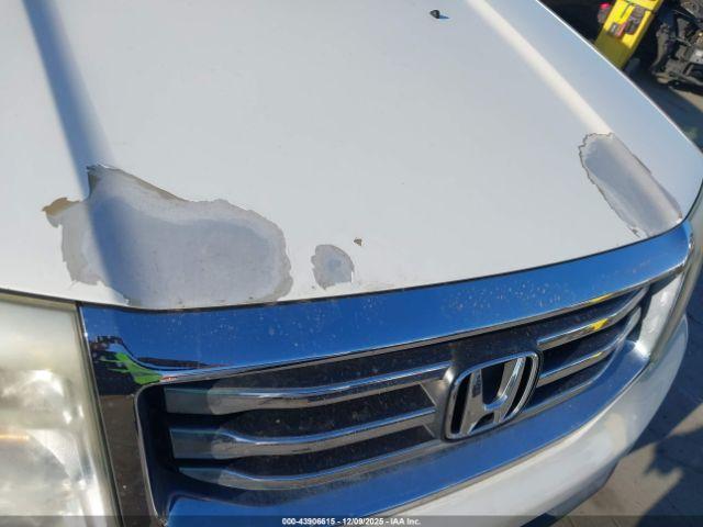 Honda Pilot Touring Image 8