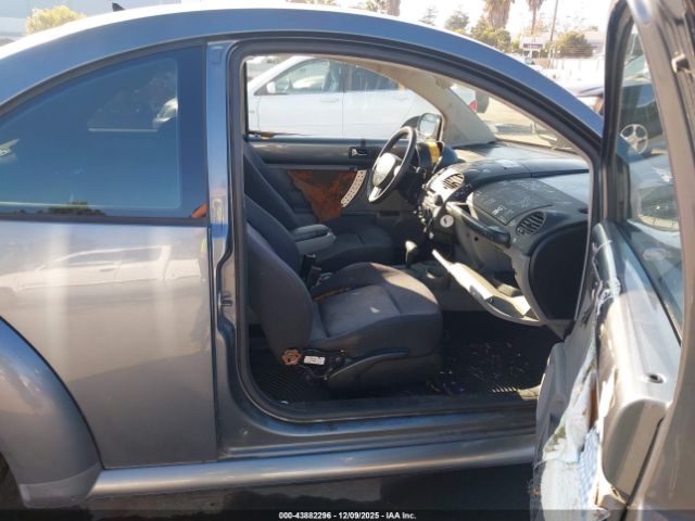 Volkswagen Beetle Gls 1.8t Image 5