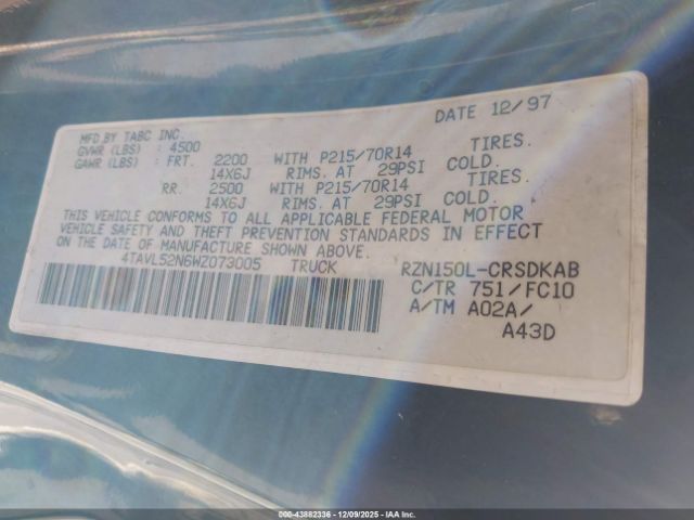 Toyota Tacoma Image 2