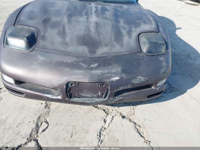 Chevrolet Corvette Image 4