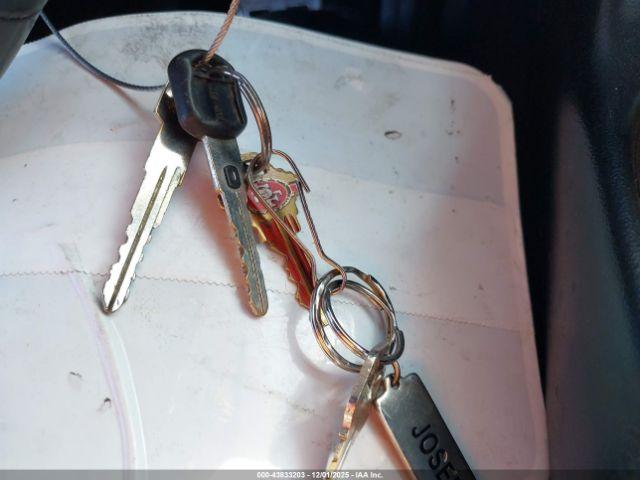 Chevrolet Corvette Image 11