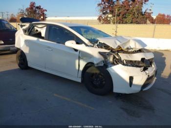  Salvage Toyota Prius