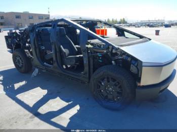  Salvage Tesla Cybertruck