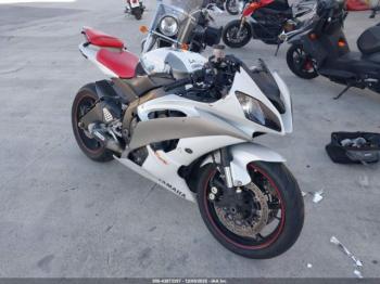  Salvage Yamaha Yzfr6