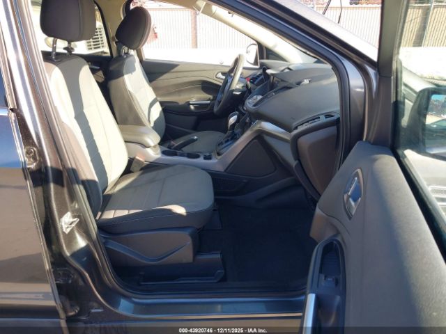 Ford Escape Se Image 10