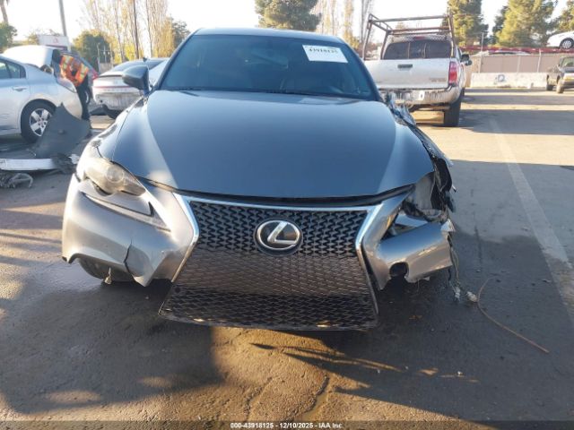 Lexus Is Image 14