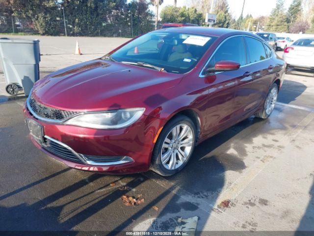 Chrysler 200 Limited Image 2