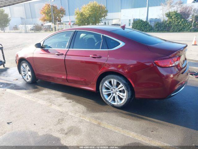 Chrysler 200 Limited Image 3