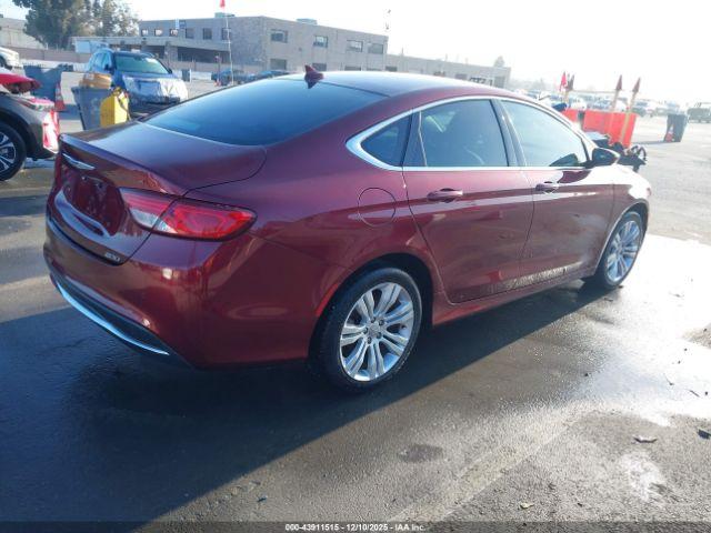 Chrysler 200 Limited Image 9