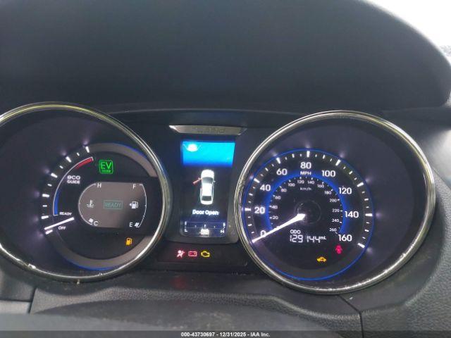 Hyundai SONATA Image 8