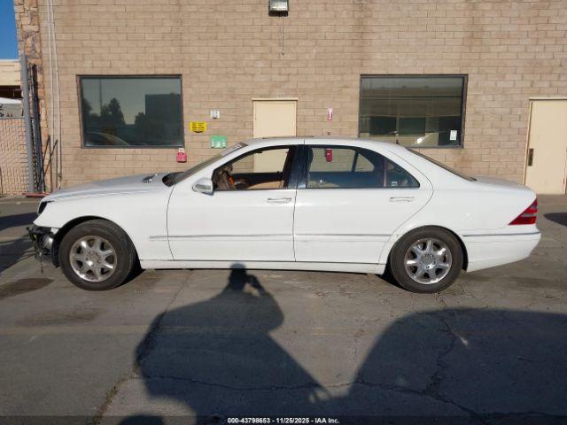 Mercedes-Benz S-Class Image 12