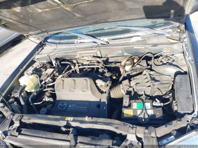 Mazda Tribute Image 9