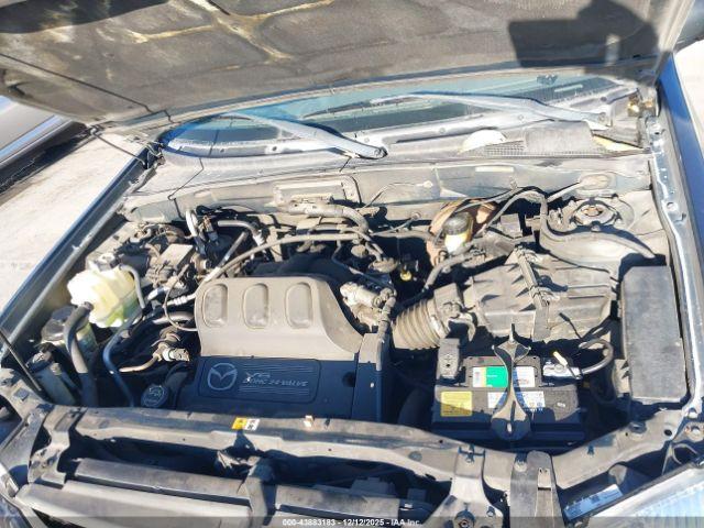 Mazda Tribute Image 9