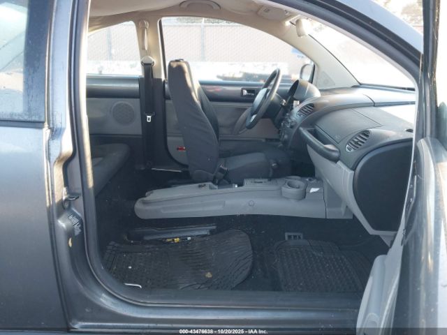 Volkswagen Beetle Gl Image 3