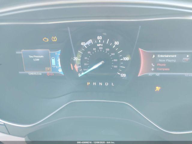 Ford Fusion Se Image 6