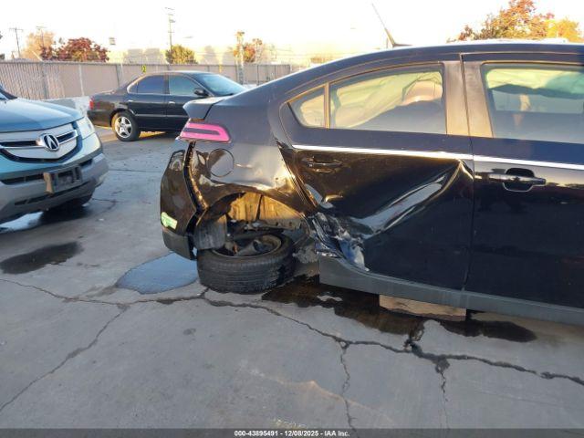 Chevrolet Volt Image 10