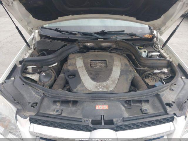 Mercedes-Benz GLK Image 10