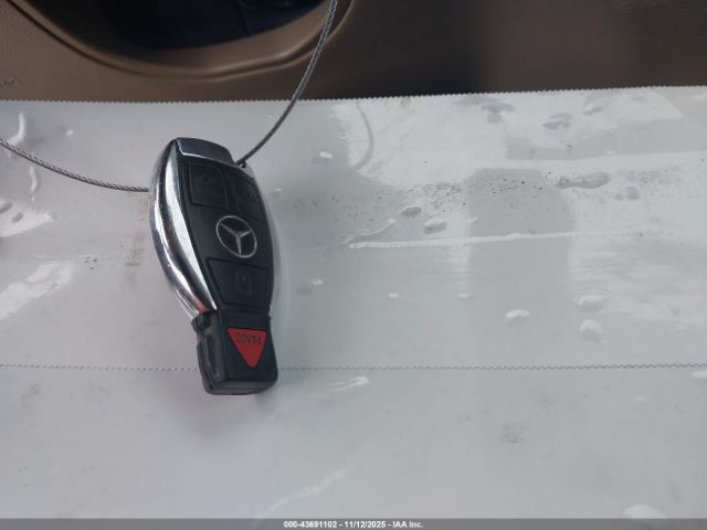 Mercedes-Benz GLK Image 3