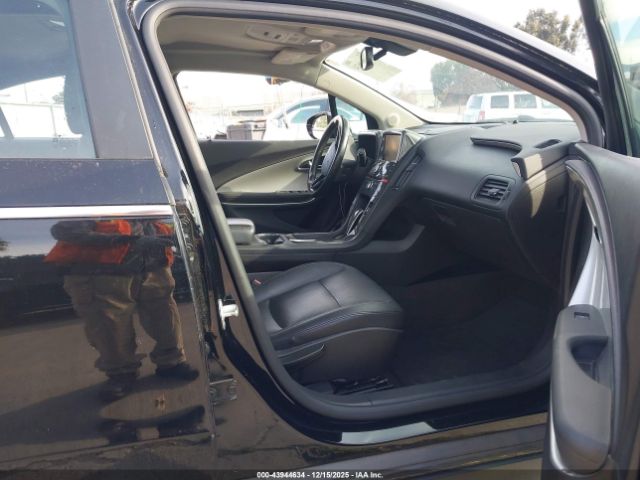 Chevrolet Volt Image 12