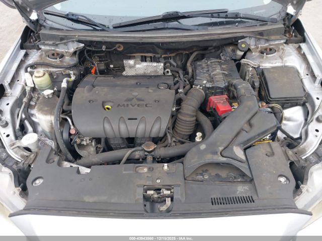 Mitsubishi Lancer Image 9