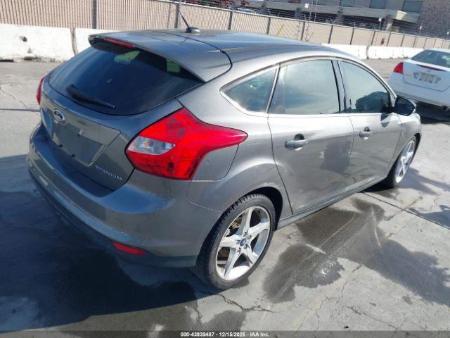 Ford Focus Titanium Image 10