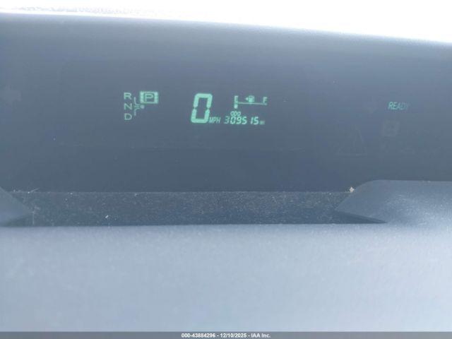 Toyota Prius Image 9