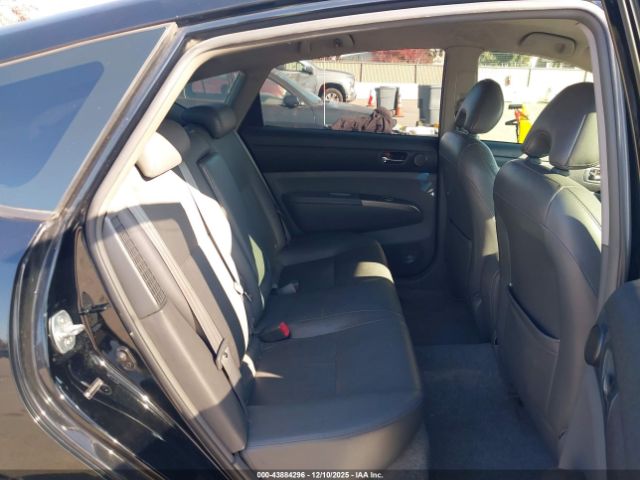 Toyota Prius Image 6