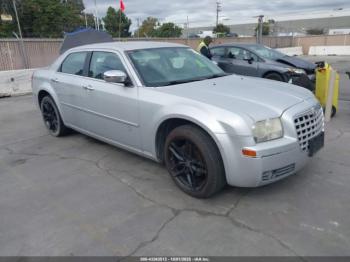  Salvage Chrysler 300