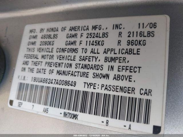 Acura TL 3.2 Image 10