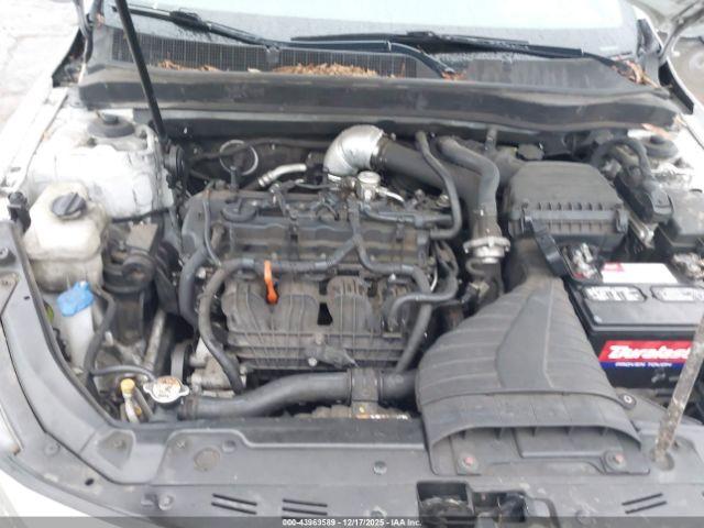 Kia Optima Sx Image 11