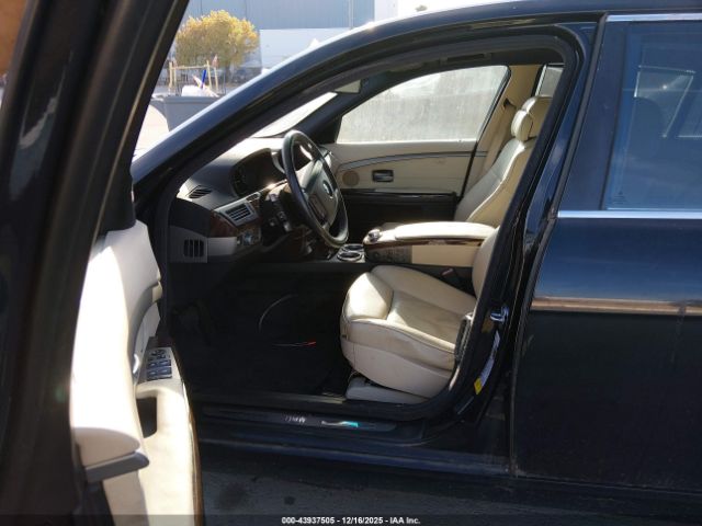 BMW 7 Series Image 5