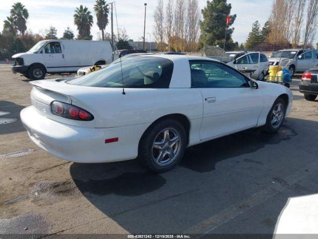 Chevrolet Camaro Image 11