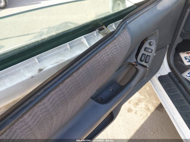 Chevrolet Camaro Image 14