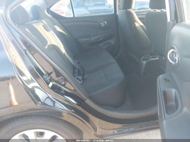 Nissan Versa 1.6 Sv Image 2