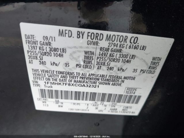 Ford Explorer Limited Image 5