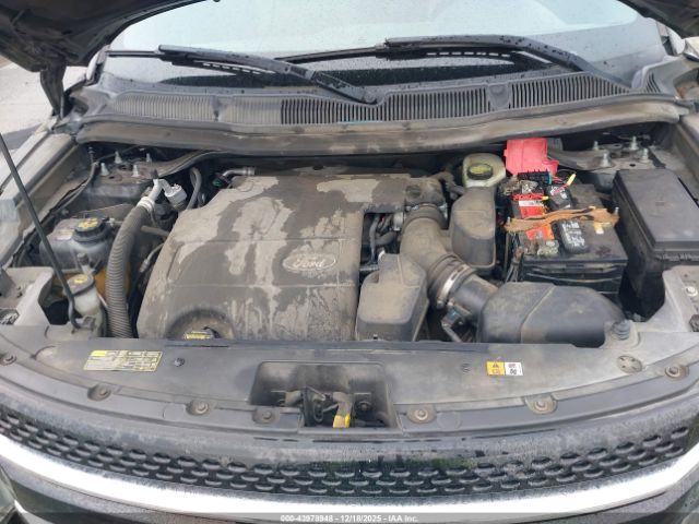 Ford Explorer Limited Image 9