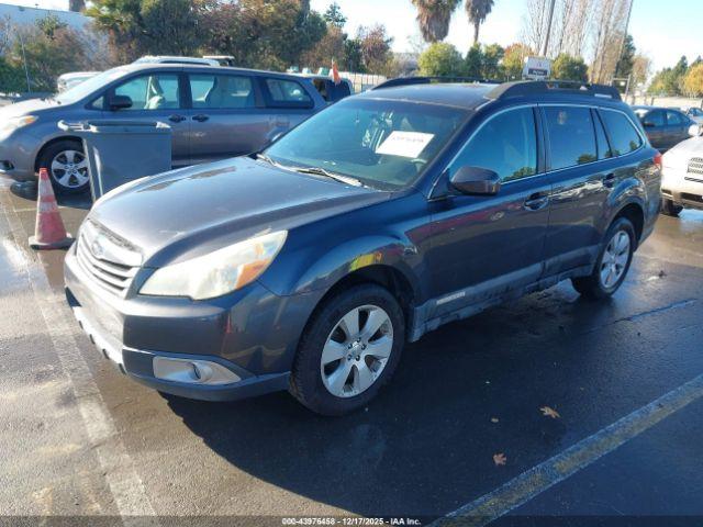 Subaru Outback 2.5i Premium Image 6