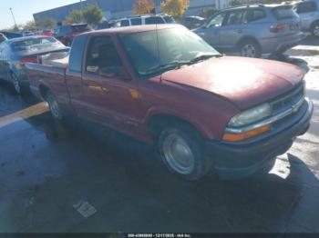  Salvage Chevrolet S-10