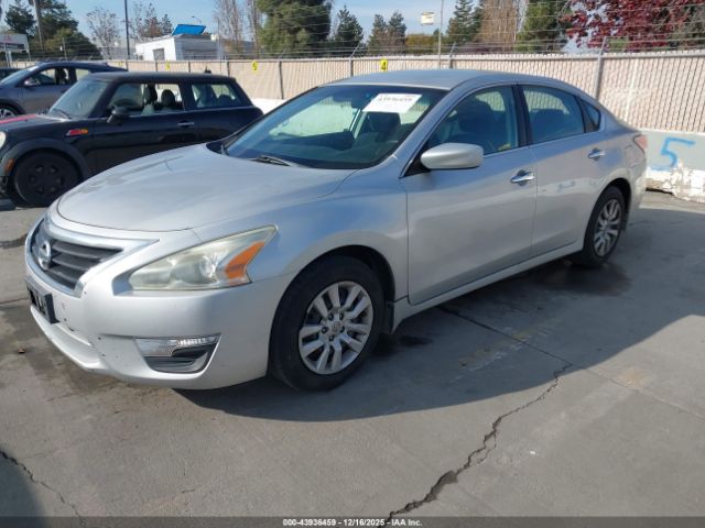 Nissan Altima 2.5 S Image 2