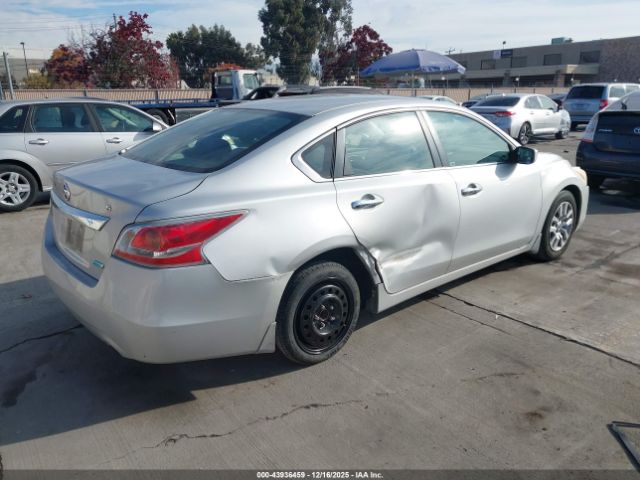 Nissan Altima 2.5 S Image 3