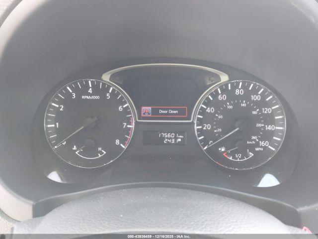 Nissan Altima 2.5 S Image 12