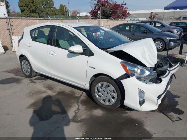  Salvage Toyota Prius c