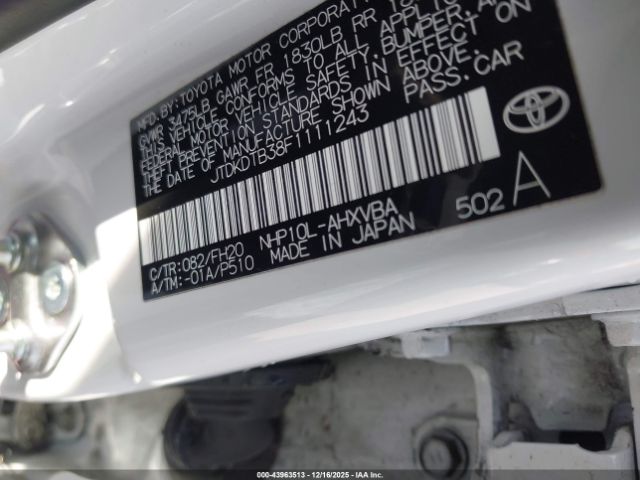 Toyota Prius c One Image 4